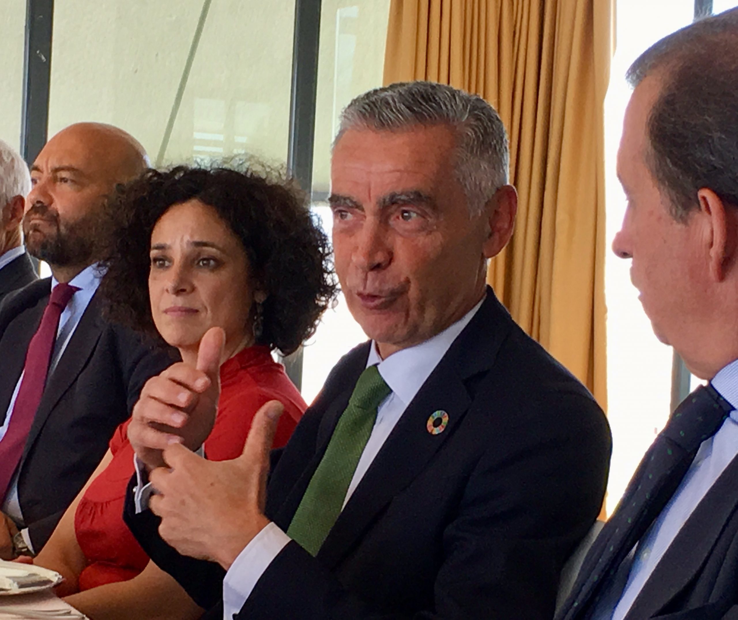 almuerzo 2 copia (2)